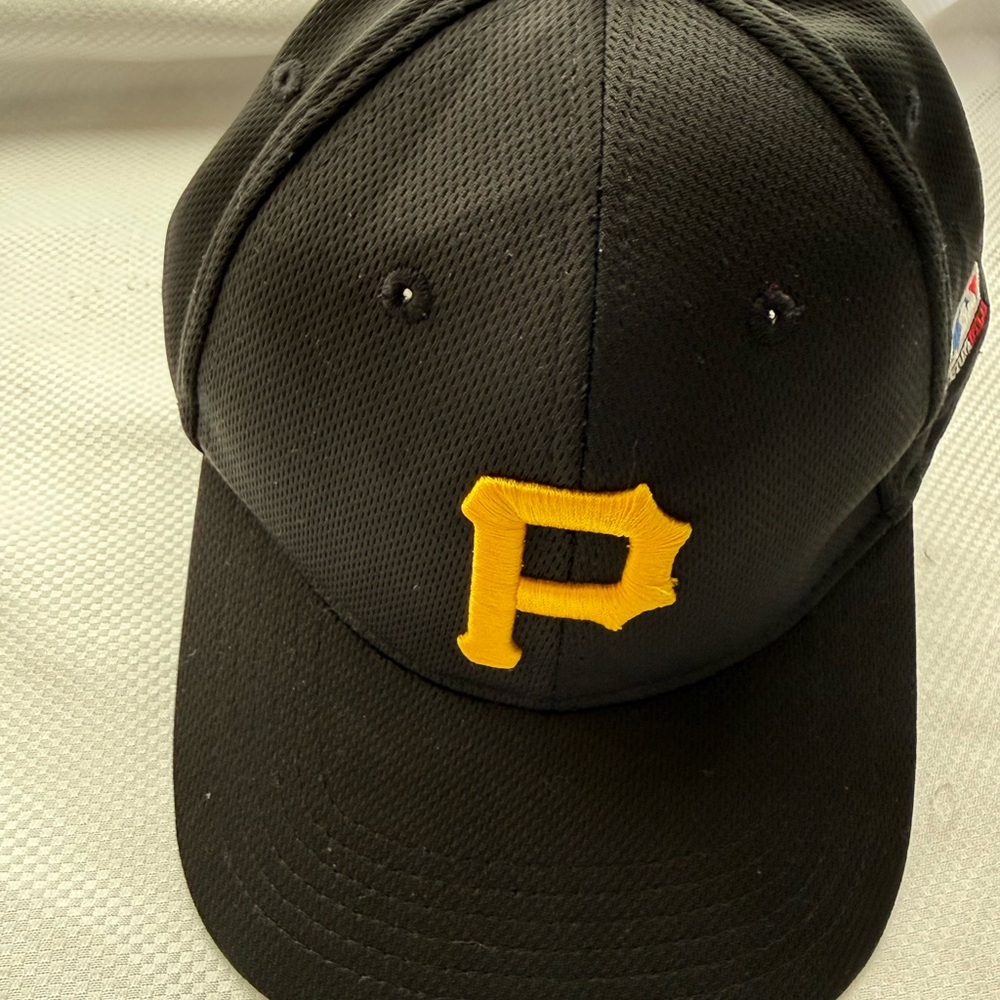 MLB - Pittsburgh Pirates - Black and Yellow Cap by OC Sports - One Size